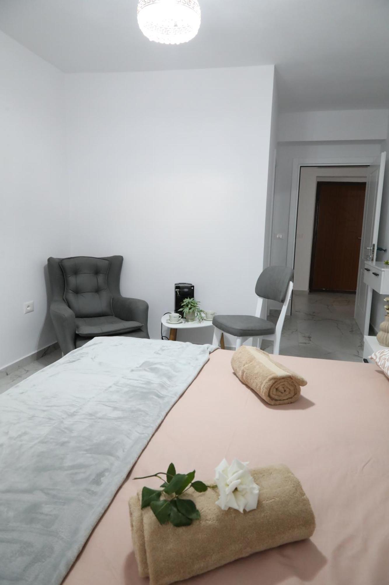 Rozafa Guest Room Center ชโคเดอร์ ภายนอก รูปภาพ
