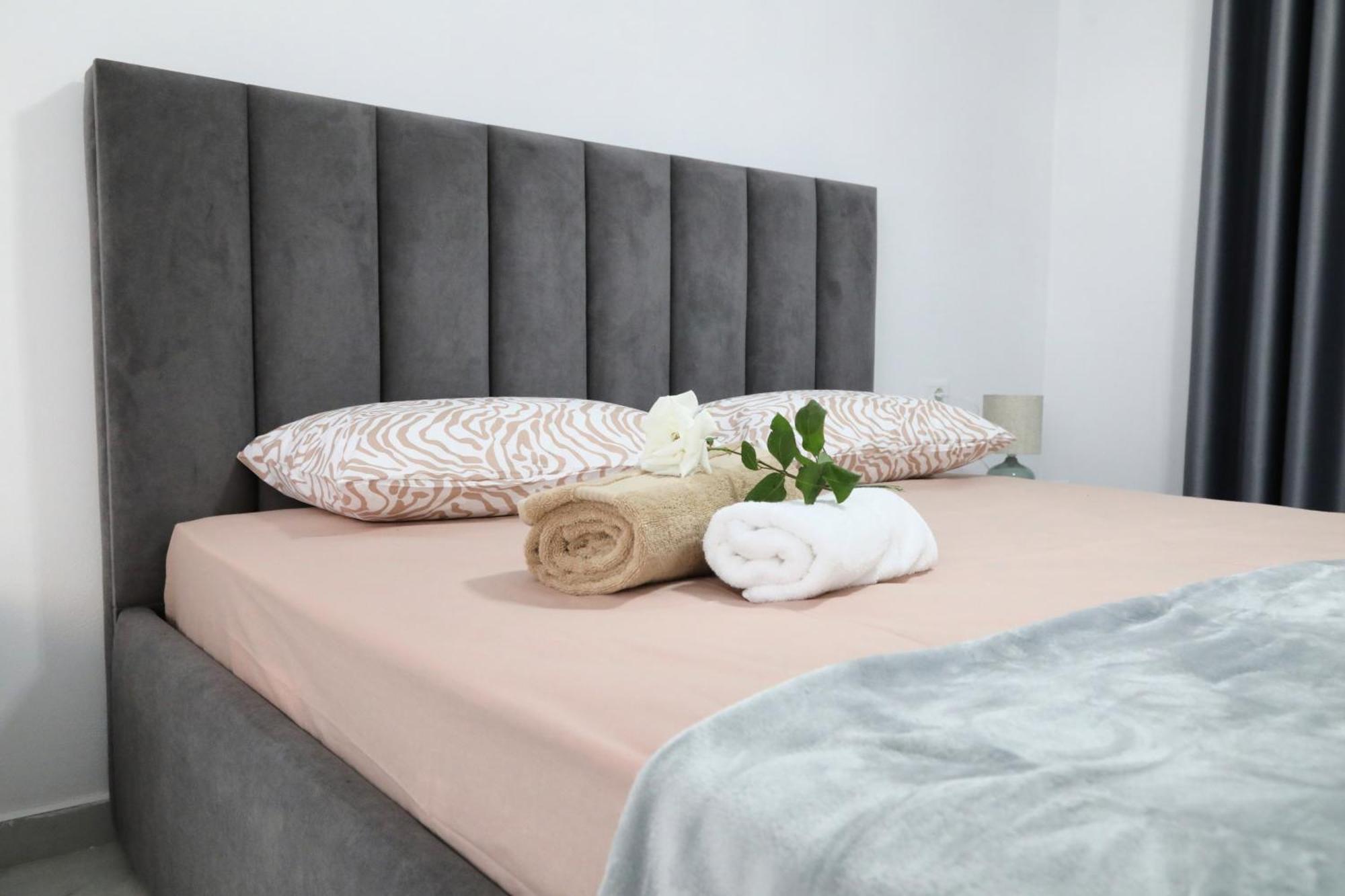 Rozafa Guest Room Center ชโคเดอร์ ภายนอก รูปภาพ