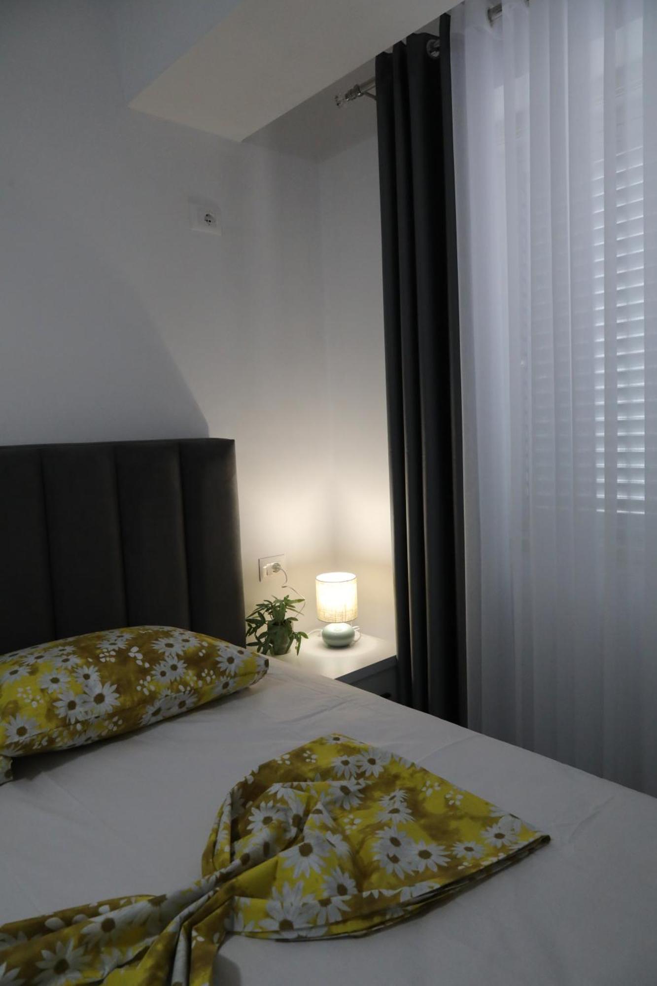 Rozafa Guest Room Center ชโคเดอร์ ภายนอก รูปภาพ