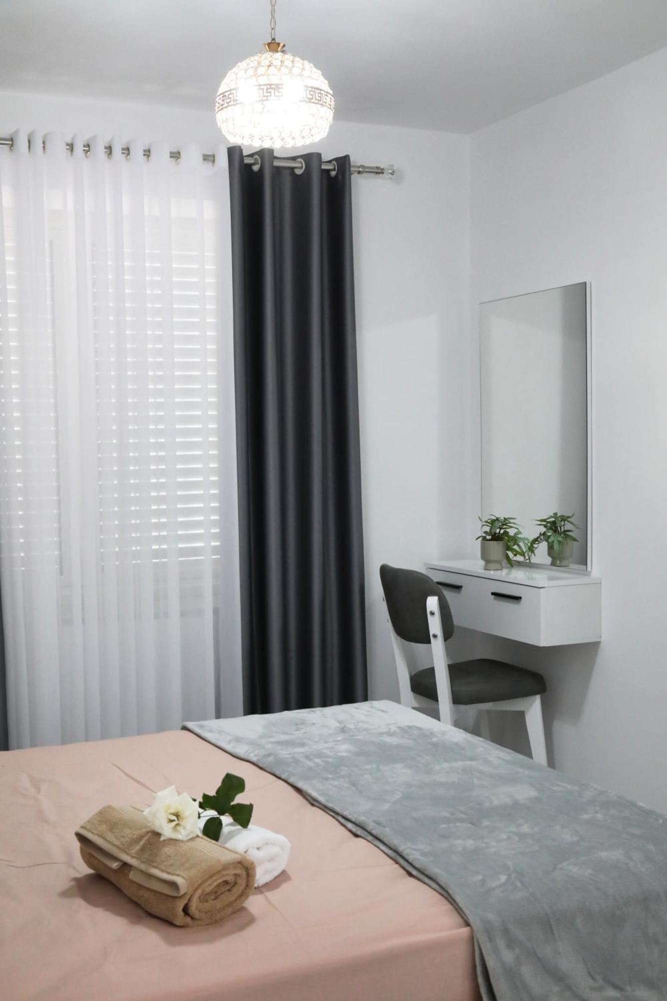 Rozafa Guest Room Center ชโคเดอร์ ภายนอก รูปภาพ